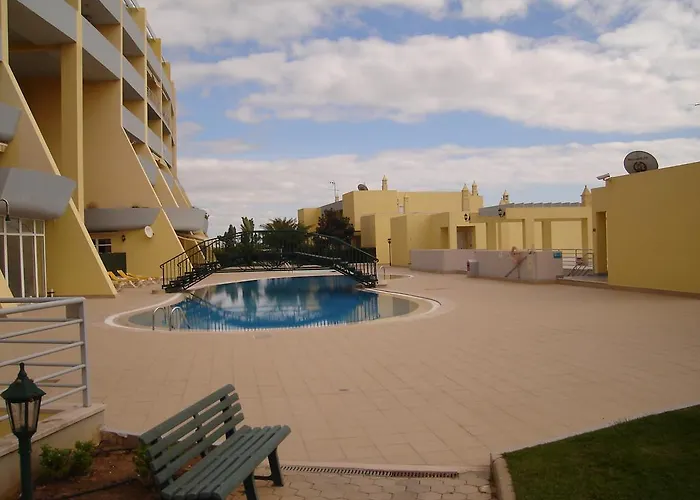 Caesar Apartman Lagos